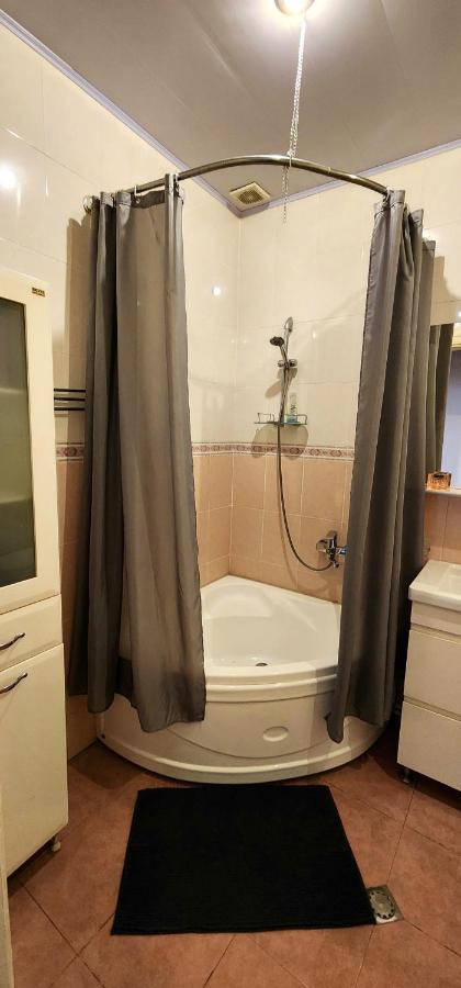Riverside Baratashvili Apartment Tbilisi Zewnętrze zdjęcie