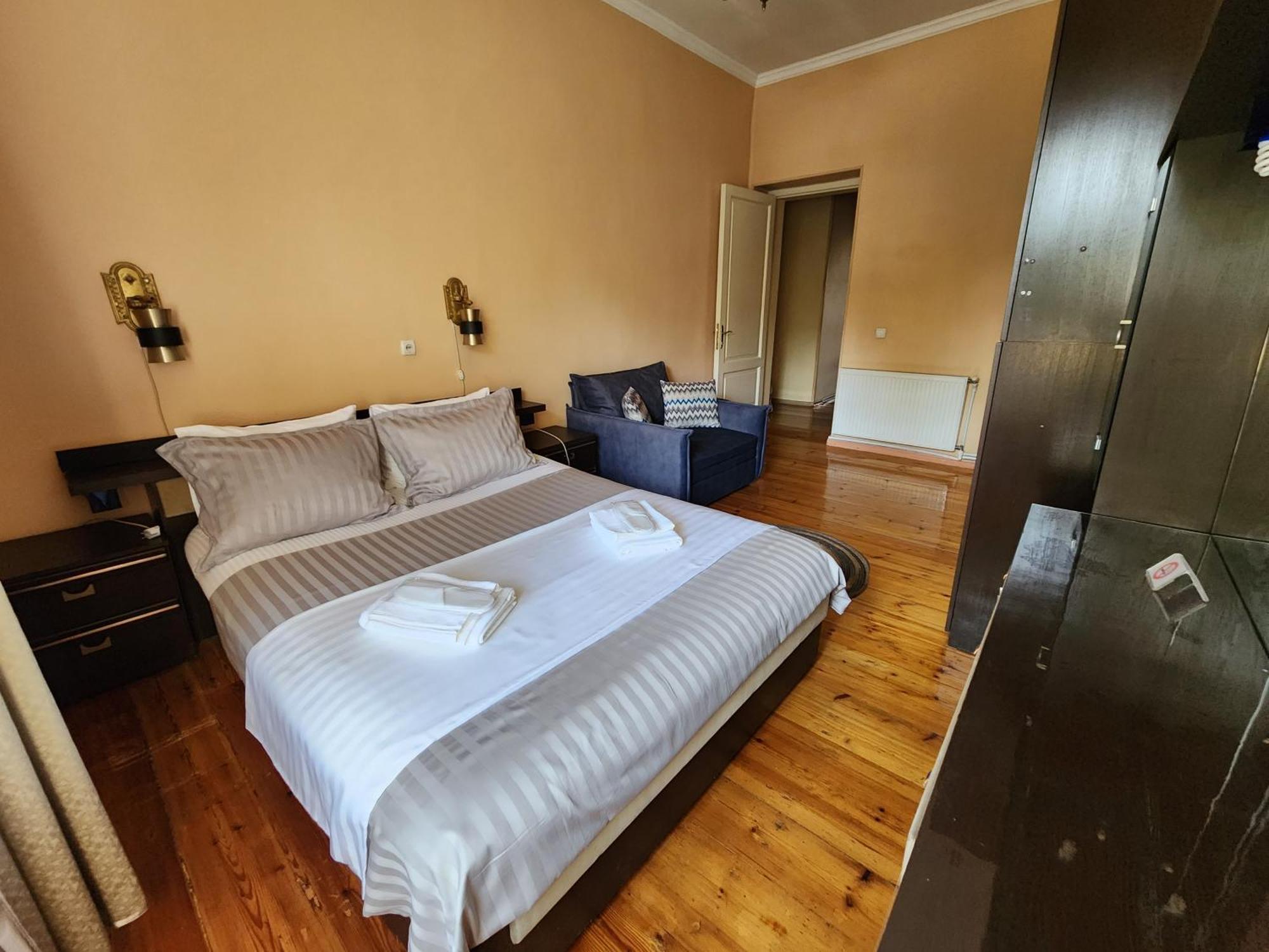 Riverside Baratashvili Apartment Tbilisi Zewnętrze zdjęcie