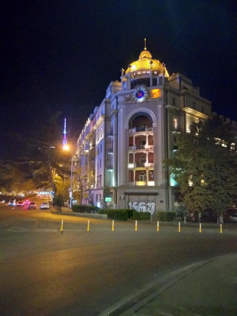 Riverside Baratashvili Apartment Tbilisi Zewnętrze zdjęcie